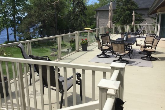 Crat-Bilt's Aluminum Decking and Railing