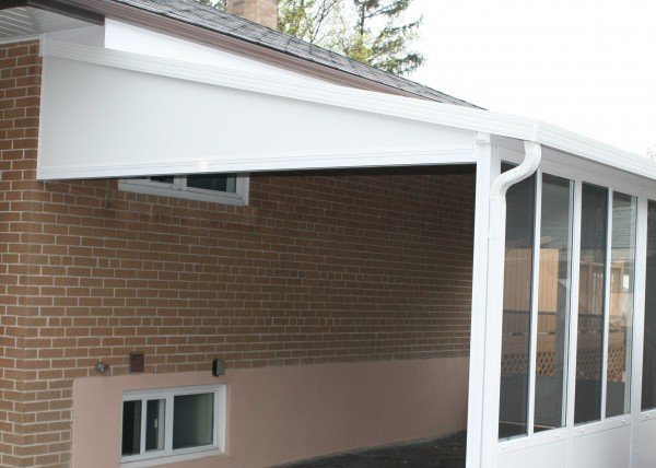 Carport with Walls Protection from Snow